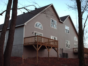 Moonlight Cottages, Duplex and Townhomes in Fayetteville, AR - Building Photo - Building Photo