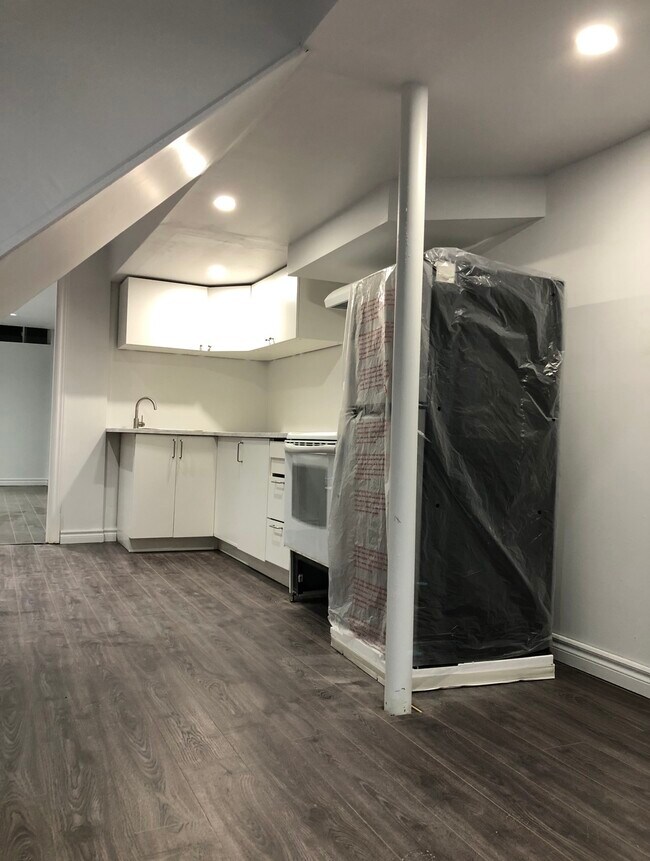 109 Bonshaw Av in Newmarket, ON - Building Photo - Building Photo