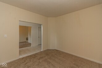 12631 Geist Cove Dr in Indianapolis, IN - Building Photo - Building Photo