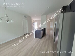 158 Black Oak Ct in Clayton, NC - Building Photo - Building Photo
