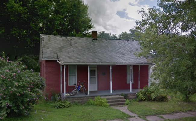 811 N 7th St in Clinton, IN - Building Photo - Building Photo