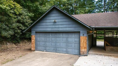 2038 Toms Creek Rd in Marion, NC - Building Photo - Building Photo