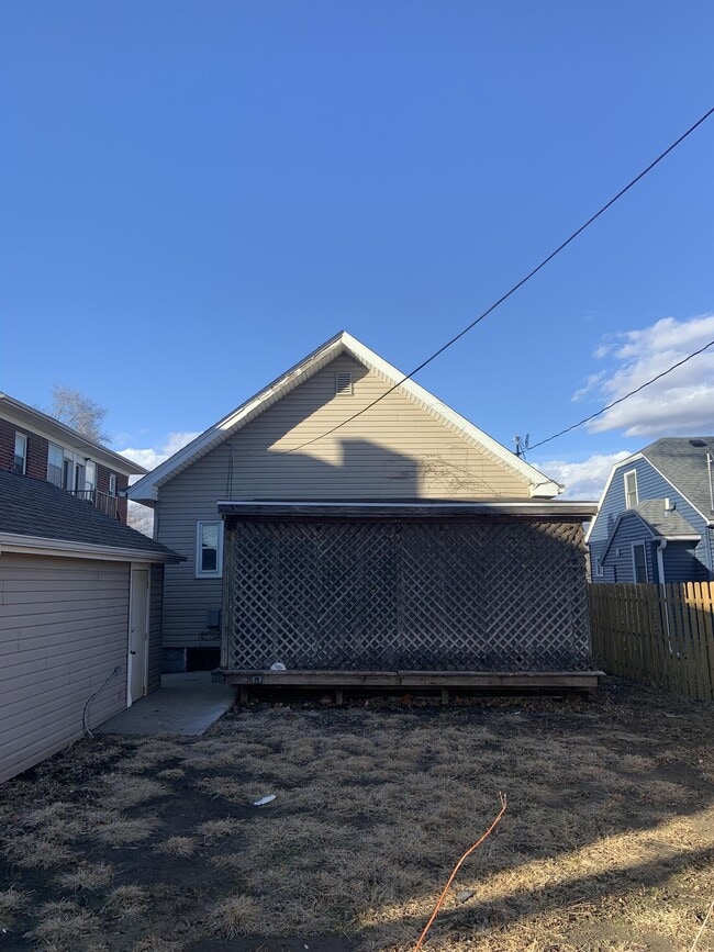 2927 Avenue C in Council Bluffs, IA - Building Photo - Building Photo