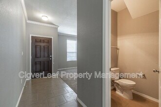 1434 Kedros in San Antonio, TX - Building Photo - Building Photo