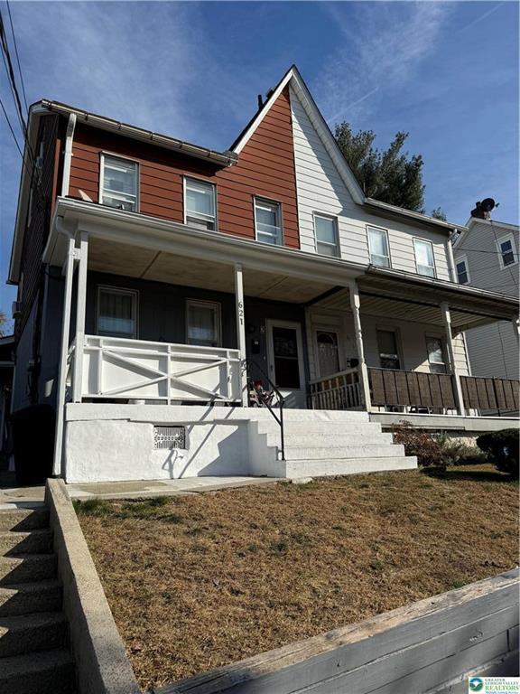 property at 621 N Sherman St