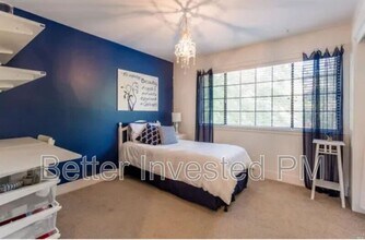 2476 Creek Meadow Dr in Santa Rosa, CA - Building Photo - Building Photo