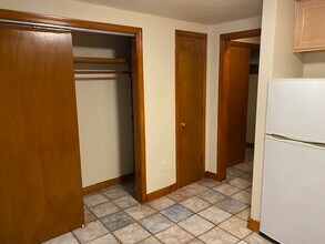 471 Massachusetts Ave, Unit 1 in Boston, MA - Building Photo - Building Photo
