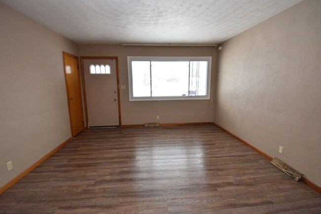 2019 Panama St in Mishawaka, IN - Building Photo - Building Photo