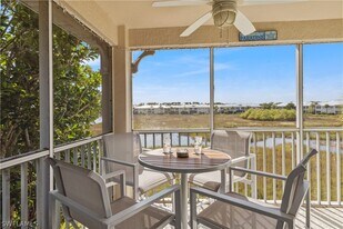 1117 Sweetwater Ln in Naples, FL - Building Photo