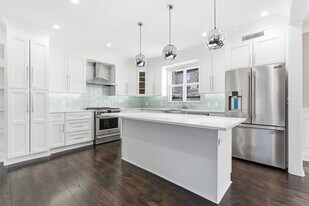 54 Lawton Ave in Cliffside Park, NJ - Building Photo