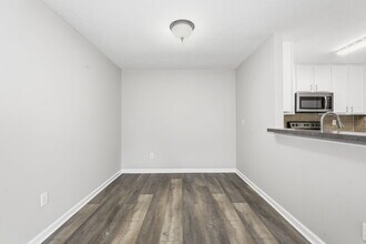 3650 Ashford Dunwoody Rd in Atlanta, GA - Building Photo - Building Photo