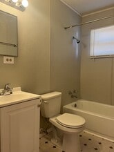 1400 SW Afton St in Topeka, KS - Building Photo - Building Photo