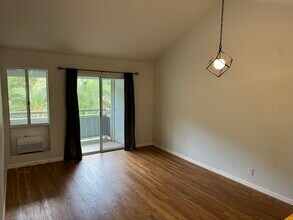 95-664 Wikao St in Mililani, HI - Foto de edificio - Building Photo