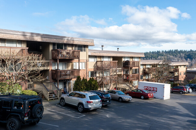 Lakewood Shores Condominiums in Redmond, WA - Building Photo - Building Photo