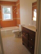 115 16th Ave SW, Unit upper in Cedar Rapids, IA - Building Photo - Building Photo