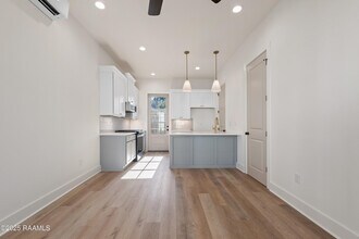 208 Steiner Oaks in Lafayette, LA - Building Photo - Building Photo