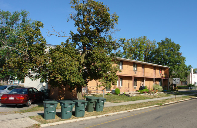 1355-1367 Oakland Ave in Columbus, OH - Building Photo - Building Photo