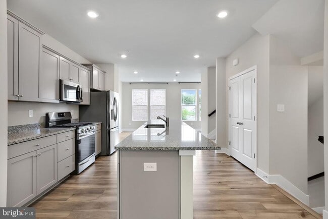 property at 2782 Bridgewater Dr