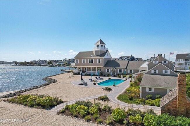 property at 125 NJ-35