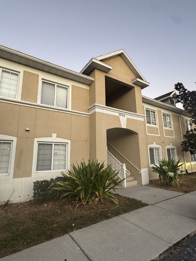 9536 Newdale Way in Riverview, FL - Building Photo - Building Photo