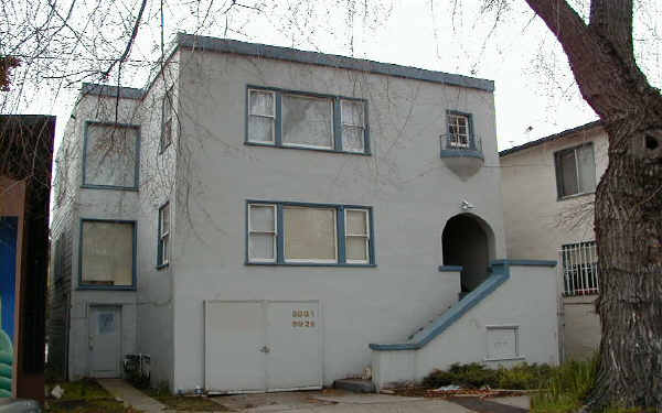 5929-5931 Telegraph Ave in Oakland, CA - Building Photo - Building Photo