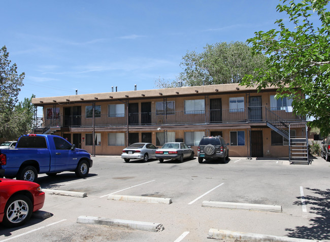 433-437 Louisiana Blvd SE in Albuquerque, NM - Building Photo - Building Photo