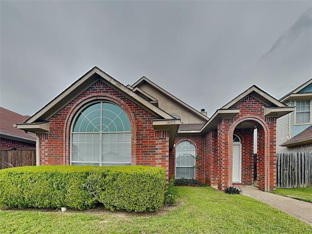 property at 1409 Post Oak Dr