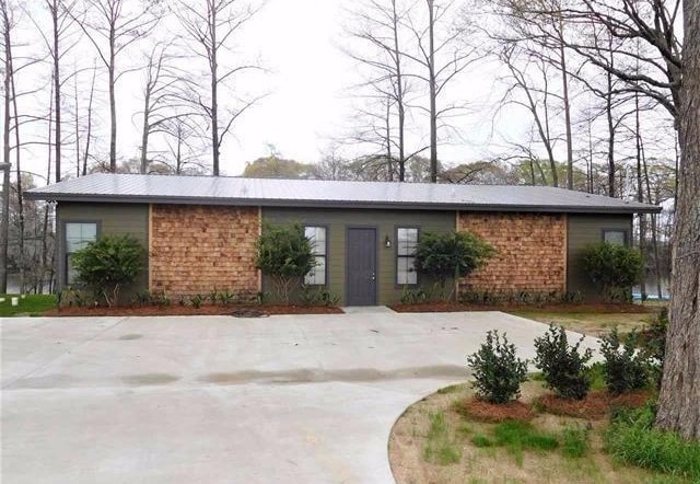 909 Finks Hideaway Rd in Monroe, LA - Building Photo - Building Photo