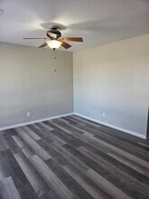 1627-1627 E Jump St in Wichita, KS - Building Photo - Building Photo