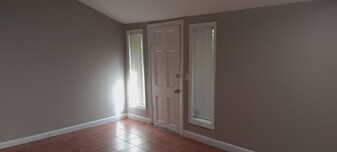 4133-4135 Hawthorne Ave in Dallas, TX - Building Photo