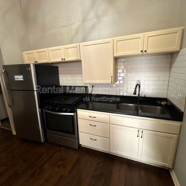 1163 7th St W in St. Paul, MN - Building Photo - Building Photo