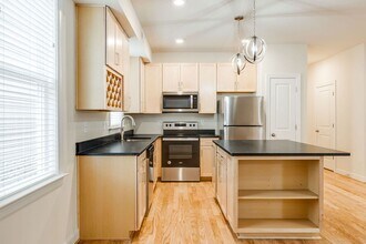 1101 Oakwood Ave in Richmond, VA - Building Photo - Building Photo
