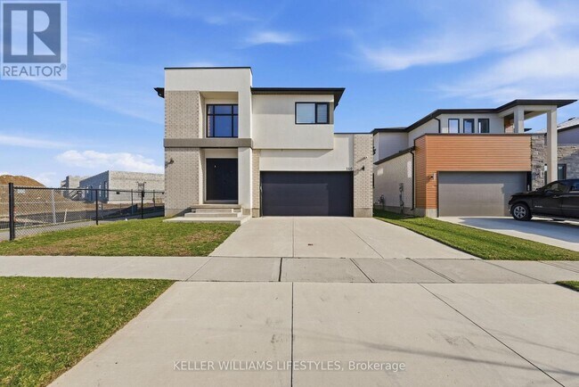 property at 140 Crestview Dr