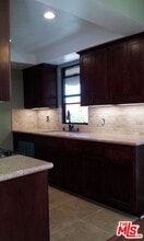 2349 S Bentley Ave in Los Angeles, CA - Building Photo - Building Photo