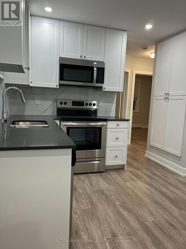 97 Twelfth St in Toronto, ON - Building Photo - Building Photo