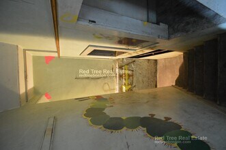 31 Quint Ave in Boston, MA - Building Photo - Building Photo