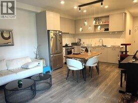 721 Anskar Ct, Unit 3xx in Coquitlam, BC - Building Photo
