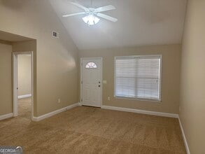 112 Lakeview Commons Dr in Statesboro, GA - Building Photo - Building Photo