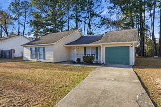 8232 Pleasant Ridge Dr in Charleston, SC - Building Photo - Building Photo