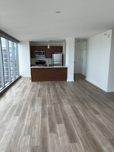 450 E Waterside Dr, Unit 4101 in Chicago, IL - Building Photo - Building Photo