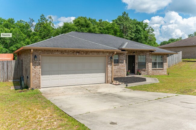 6229 Flash Ln in Crestview, FL - Building Photo - Building Photo