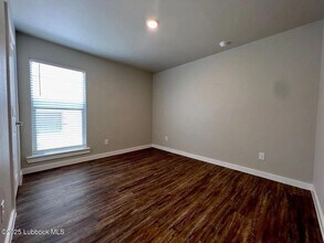 2061 Kenwood Ave in Lubbock, TX - Building Photo - Building Photo