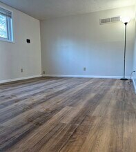 615 Crestview Ave in Idaho Falls, ID - Building Photo - Building Photo