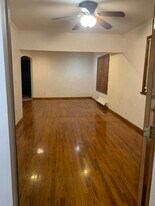 101-46-146 95th St in Queens, NY - Building Photo