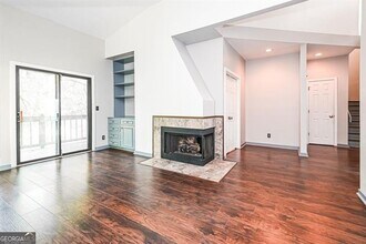 8207 Fairview Bluff in Alpharetta, GA - Building Photo - Building Photo
