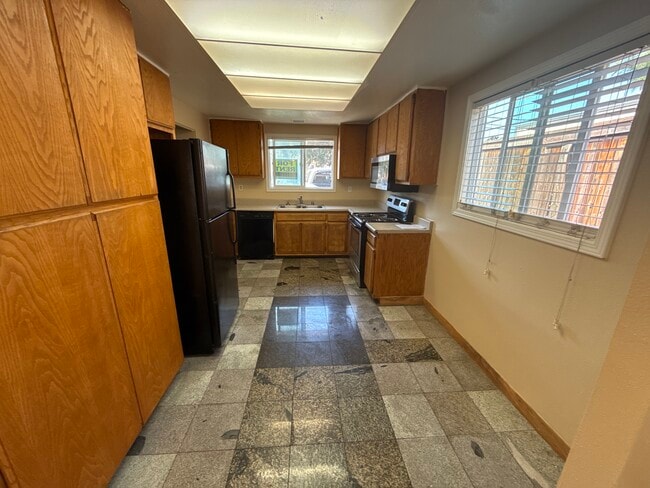 property at 5422 Lake Murray Blvd