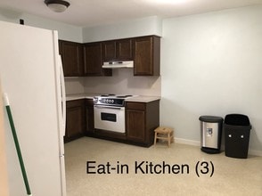 49 Lincoln Ave in Oswego, NY - Building Photo - Building Photo