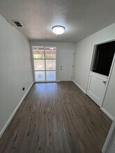 4940 71st St in Sacramento, CA - Building Photo - Building Photo