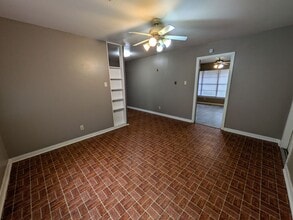 436 Gardenia Ave in Orange, TX - Building Photo - Building Photo
