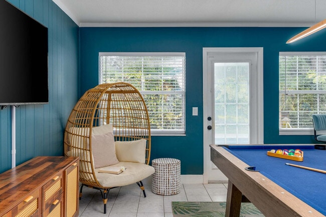 1596 Idle Dr NE, Unit ID1379462P in Clearwater, FL - Foto de edificio - Building Photo